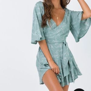 Princess Polly Romper